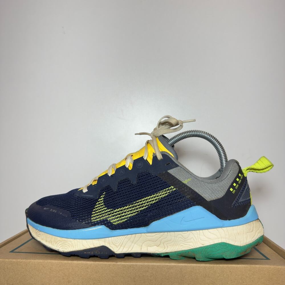 Nike Wildhorse 8 Trail Mens Size 8 Obsidian Volt Hiking Running Shoes Outdoors